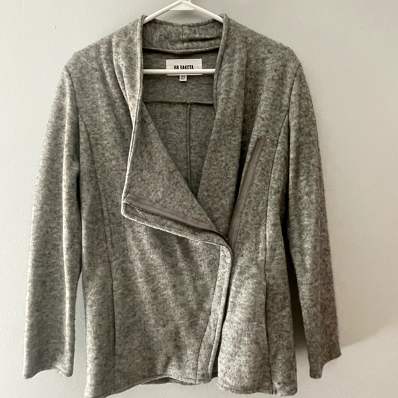 Bb Dakota by Steve Madden Asymmetrical Zip Jacket - Picture 2 of 3